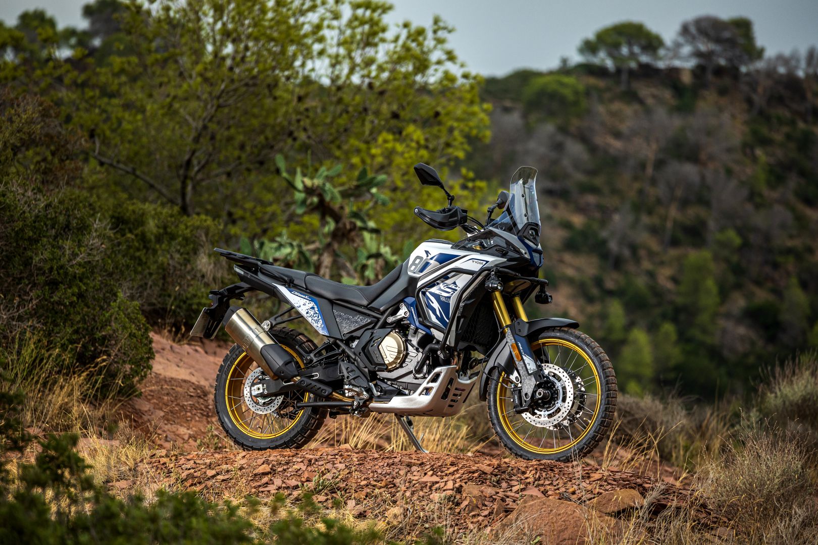 Voge 800 Rally - nowy poważny gracz w klasie motocykli adventure. 